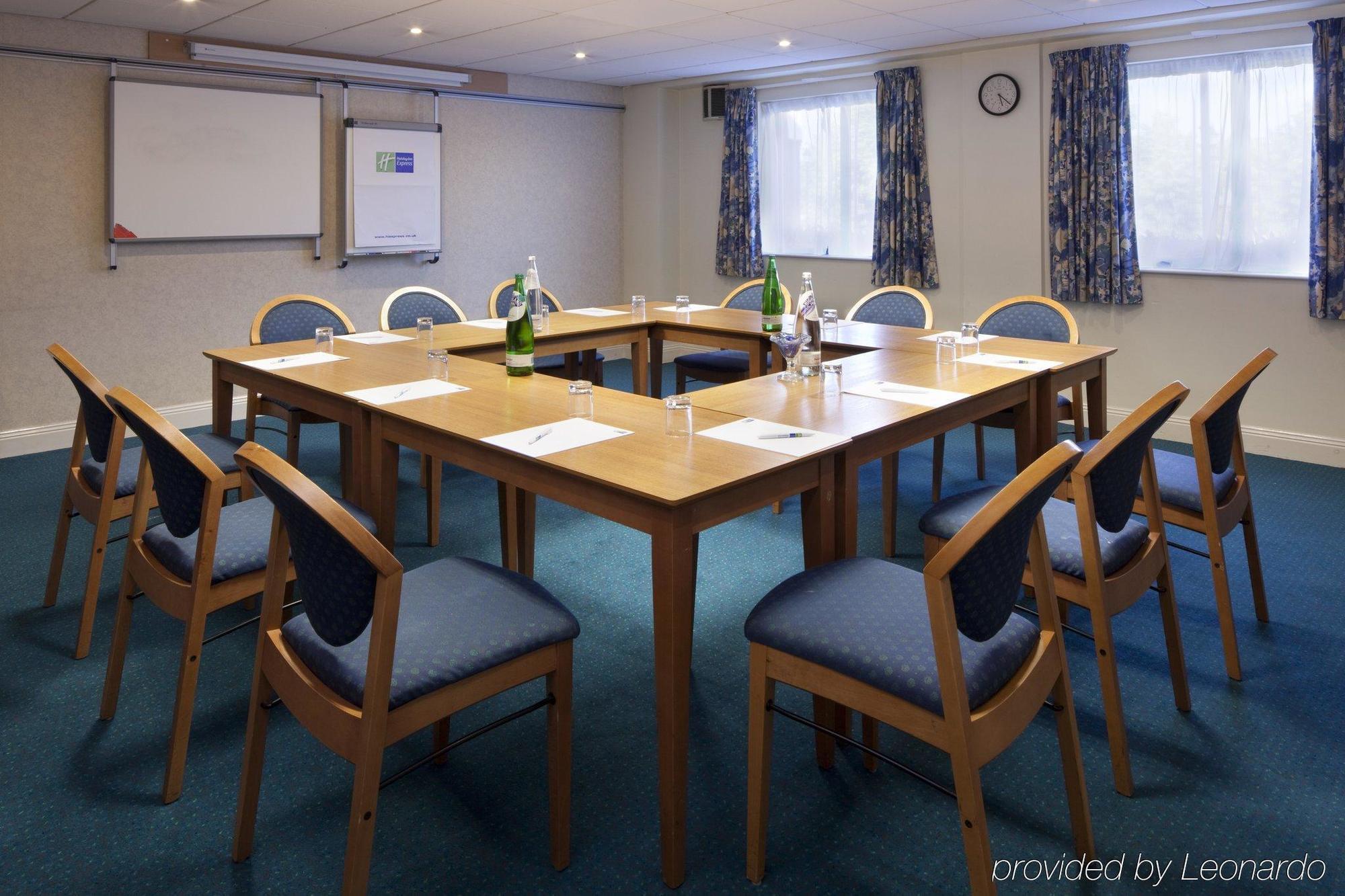 Hotel Express By Ihg 3*