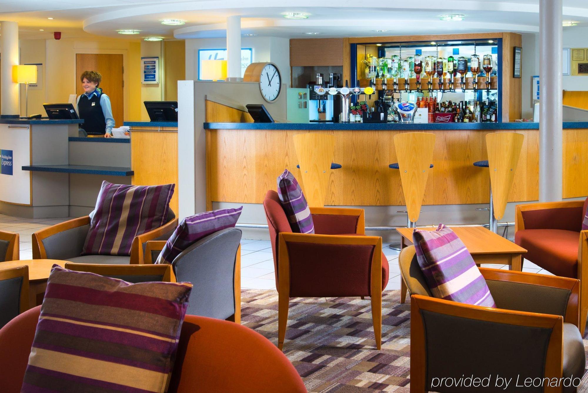 Express By Ihg 3*