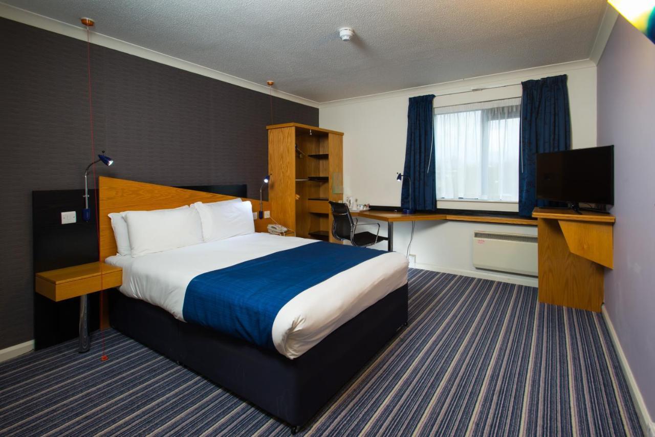 Express By Ihg 3*