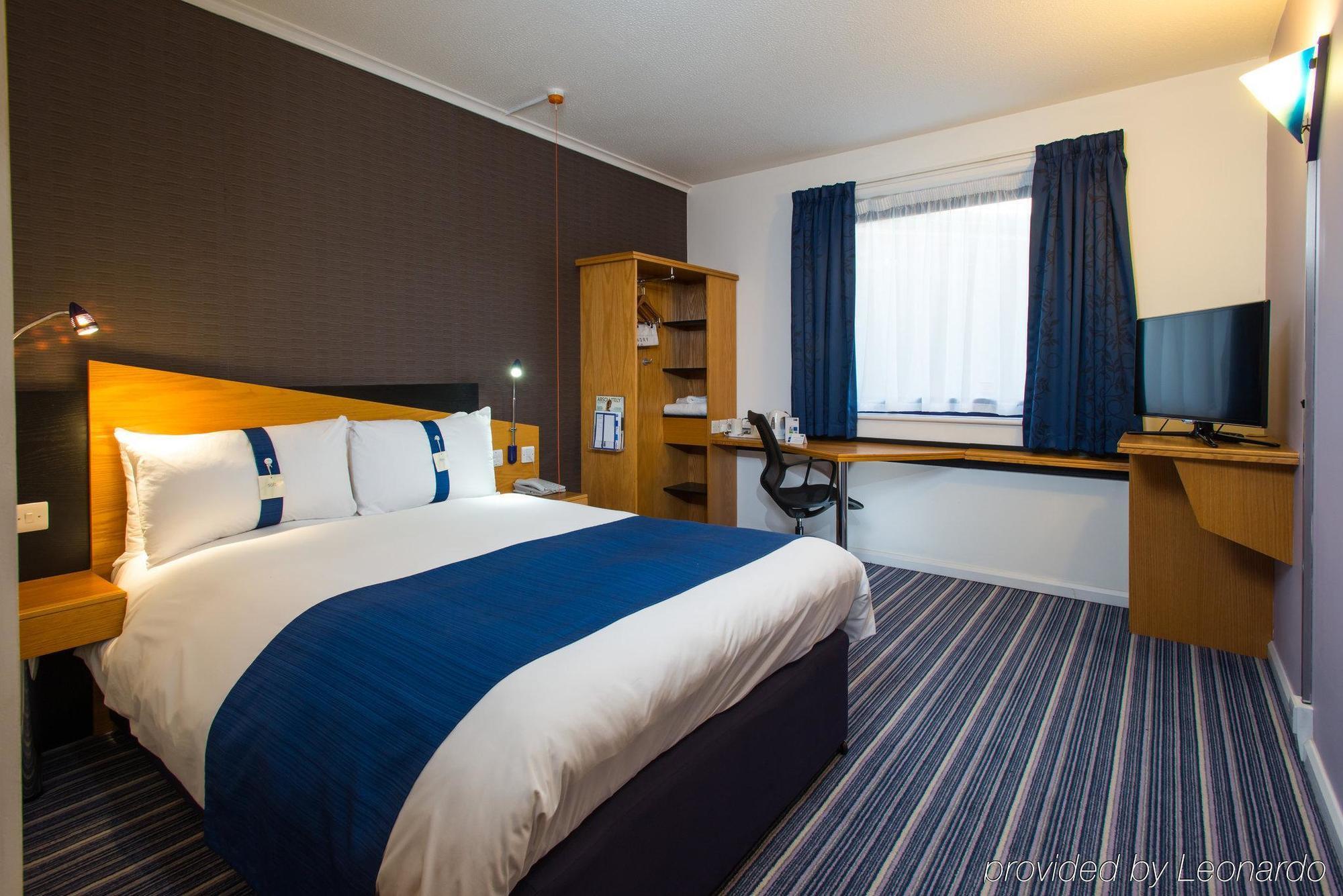 Express By Ihg 3* Stafford