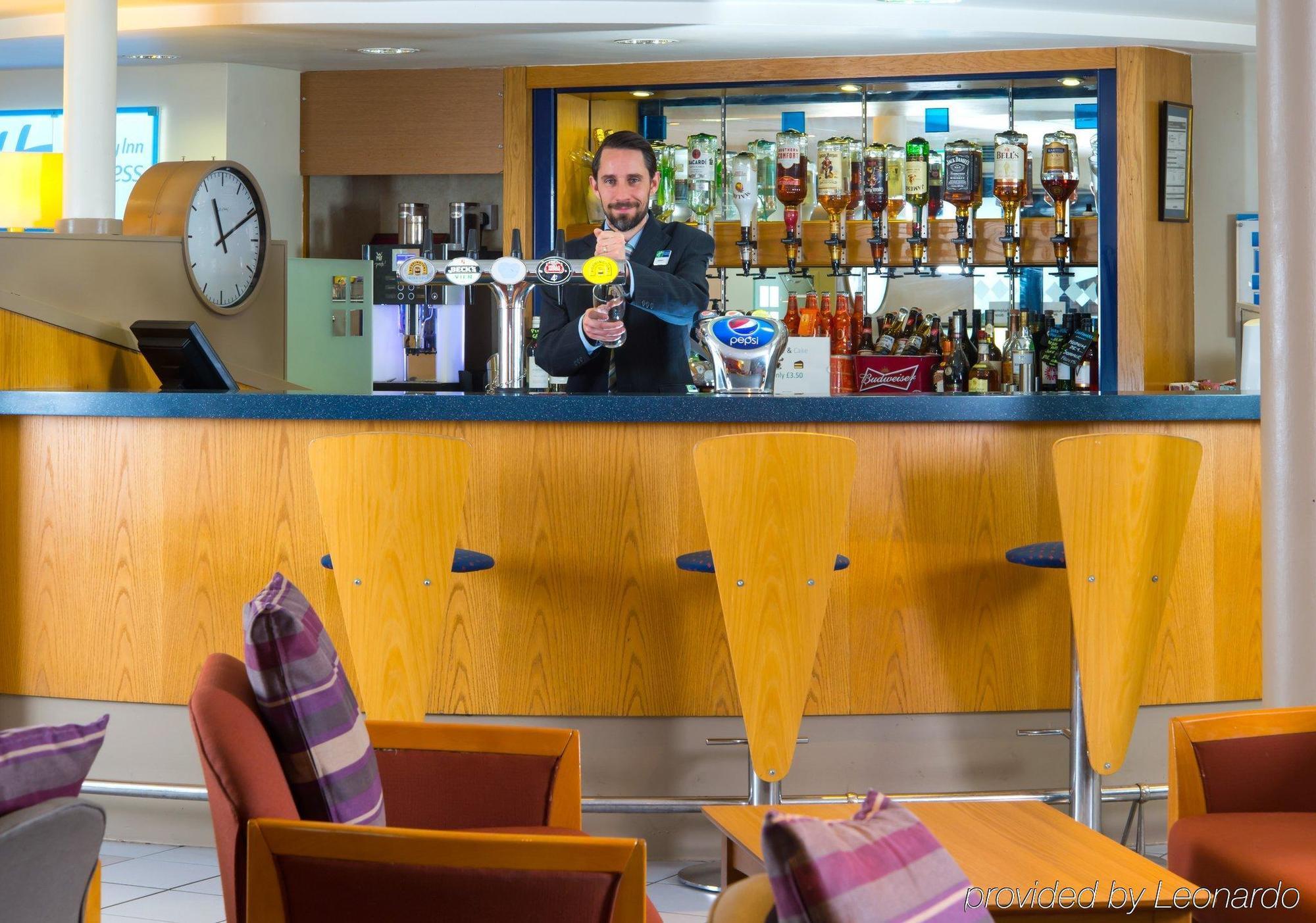 Express By Ihg Hotel