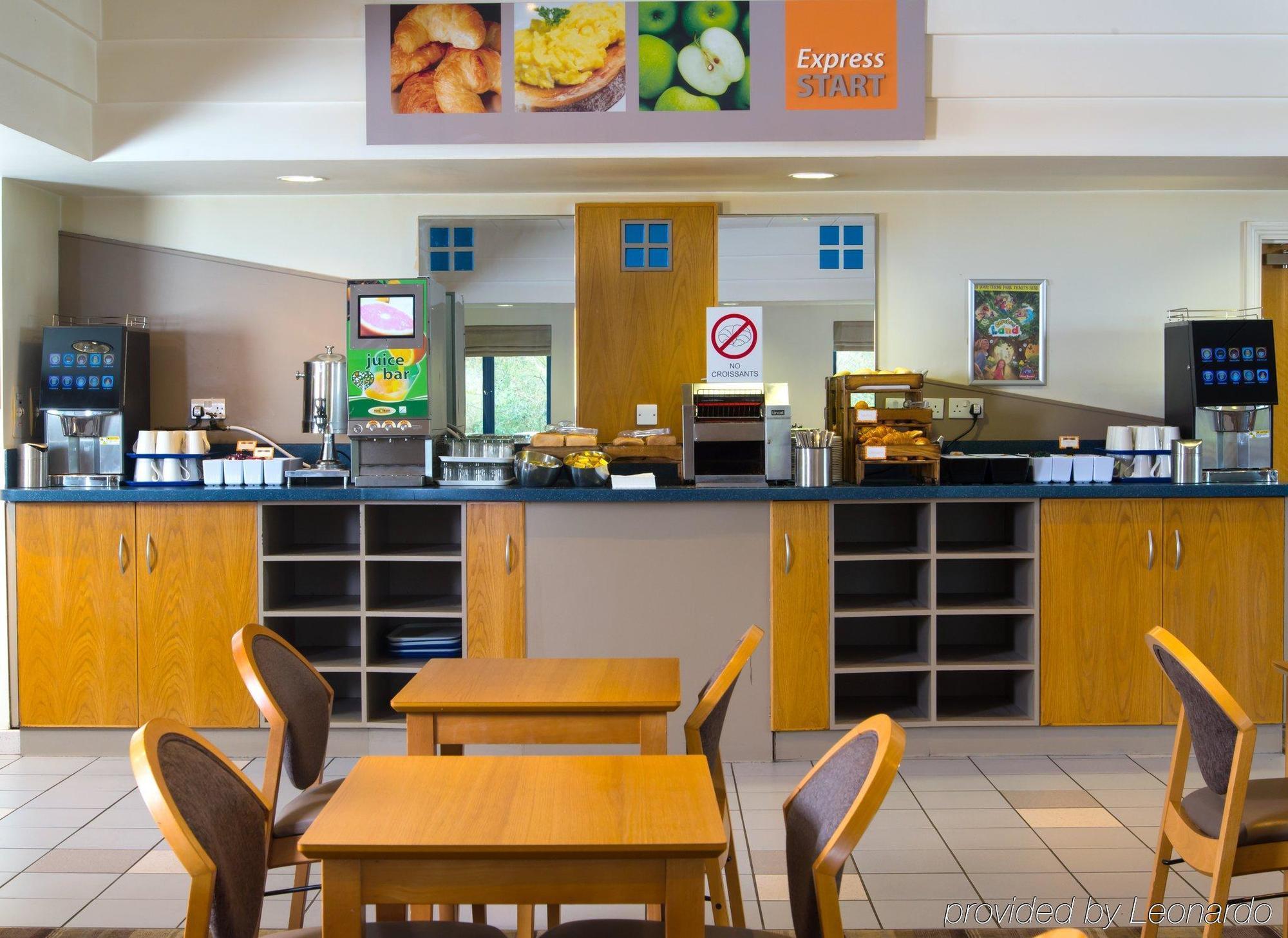 Express By Ihg Hotel 3*